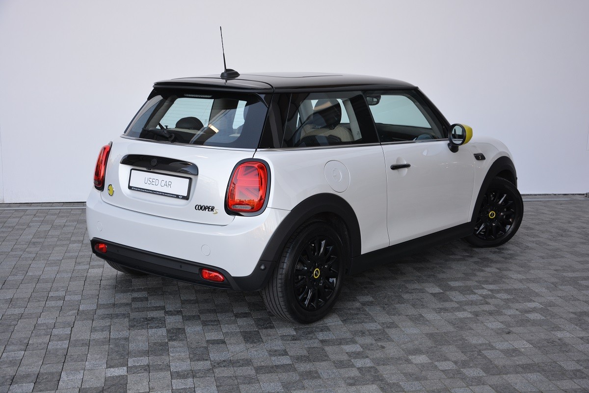 MINI Cooper SE