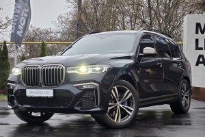 BMW X7 M50d