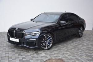 BMW 7 Series M760Li xDrive