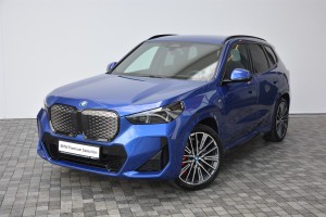 BMW iX1 xDrive30