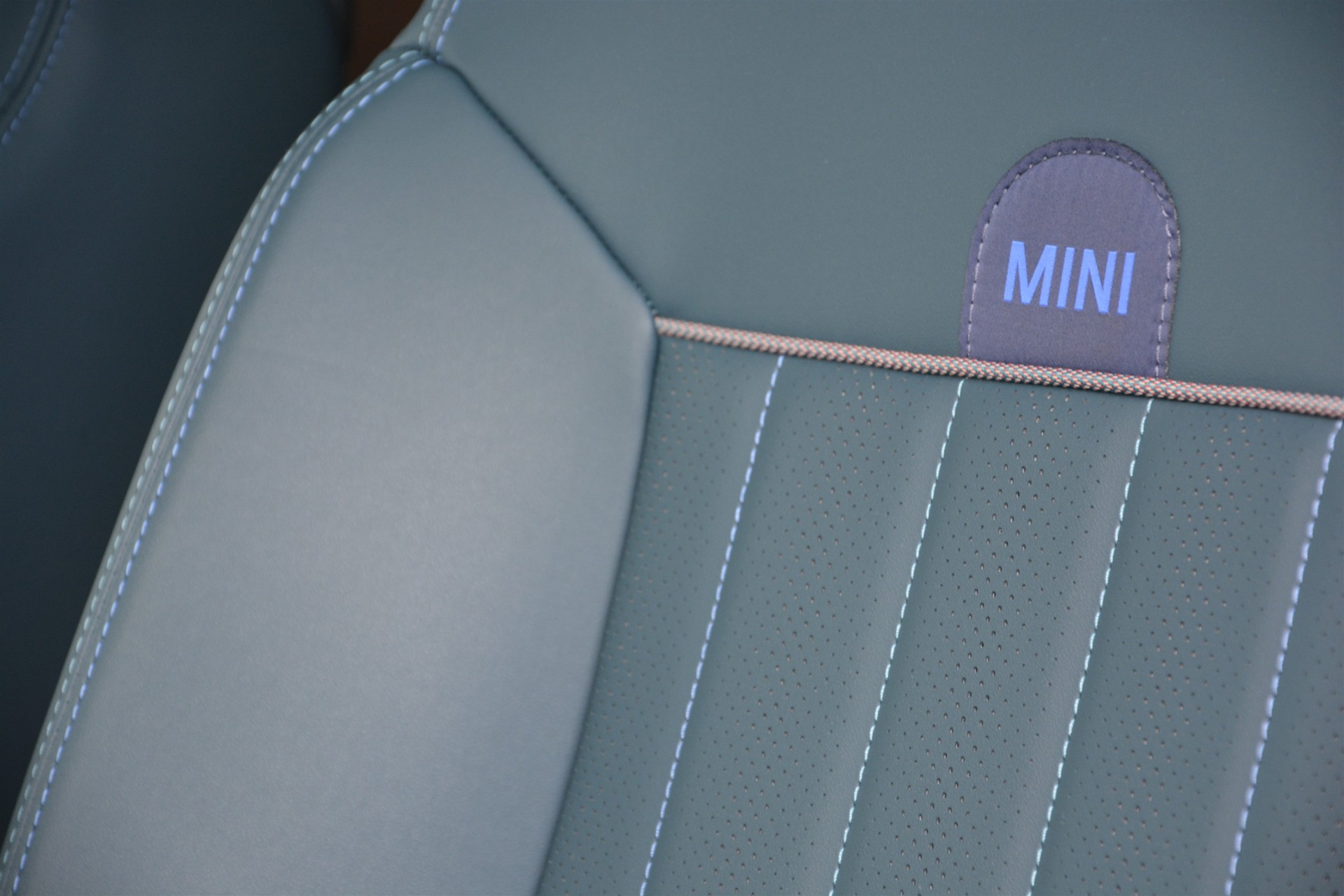 slide_mini_7