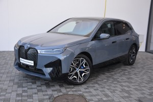 BMW iX xDrive50