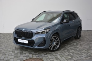 BMW iX1 xDrive30