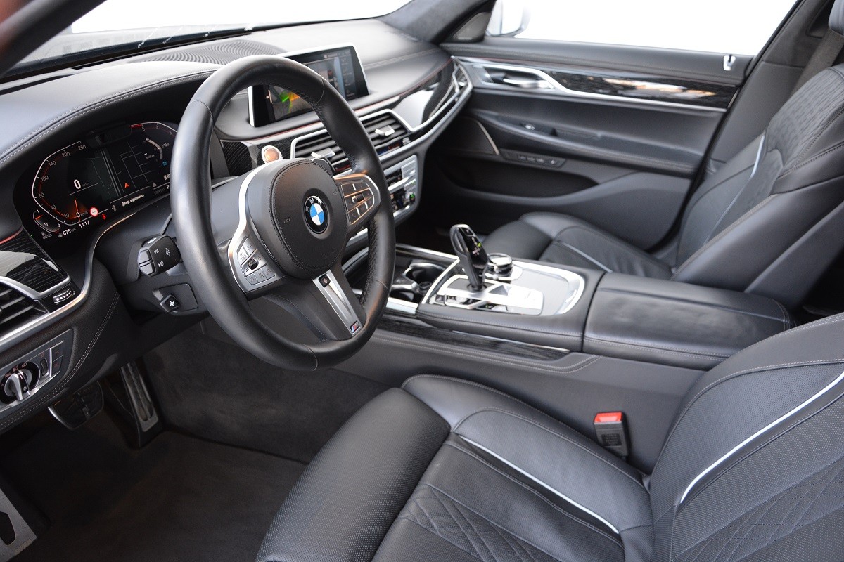 BMW 7 Series 740Ld xDrive 4
