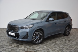 BMW iX1 xDrive30