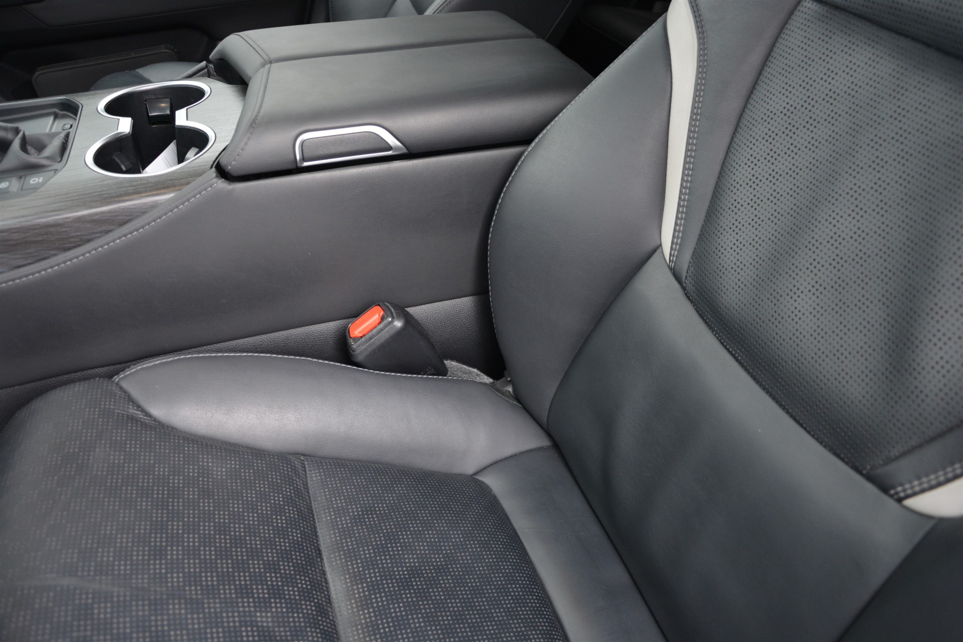 TOYOTA Land Cruiser 300 GR 7