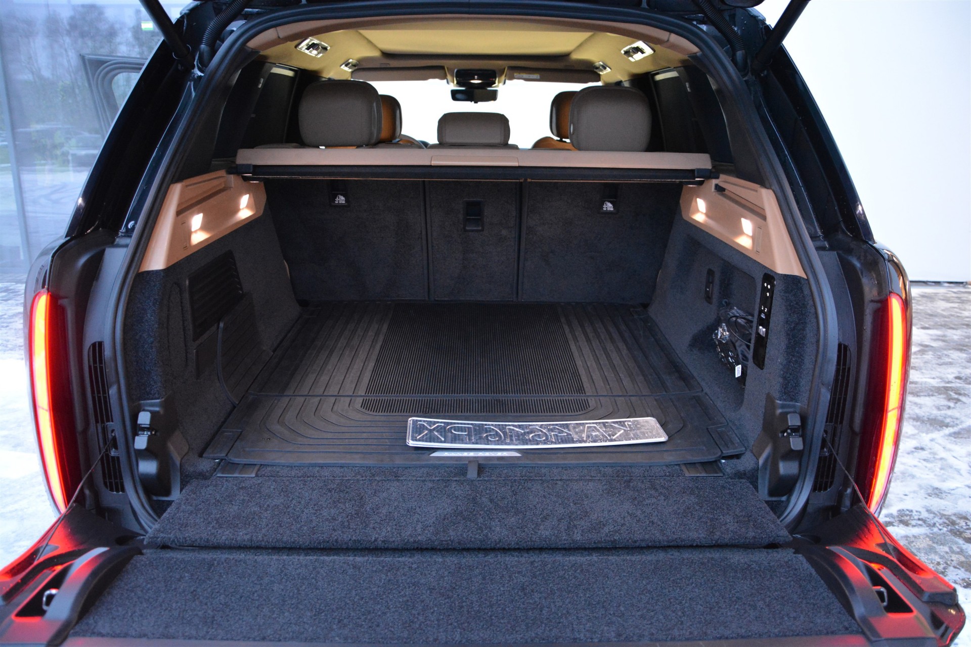 LAND ROVER Range Rover Autobiography 8