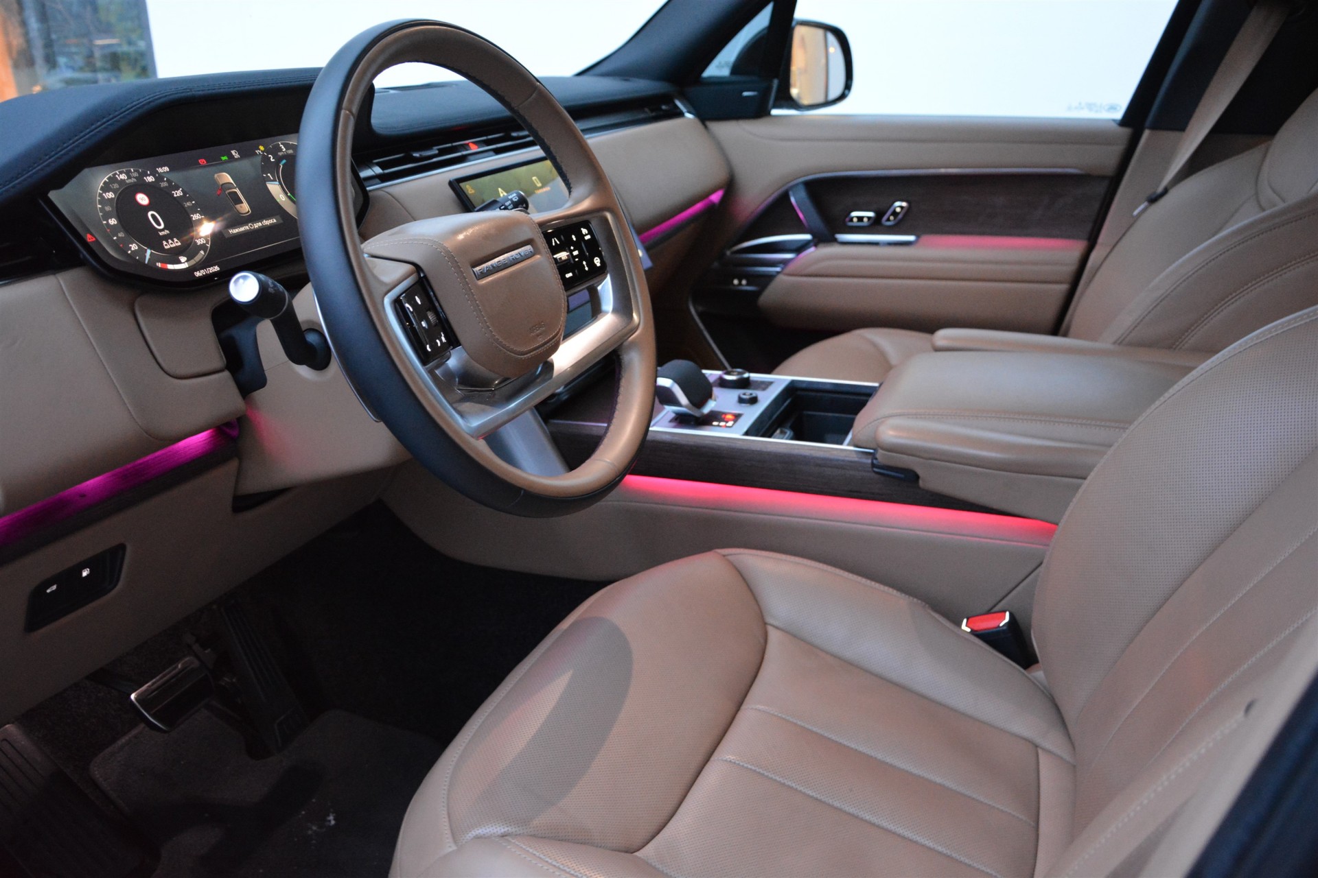 LAND ROVER Range Rover Autobiography 4