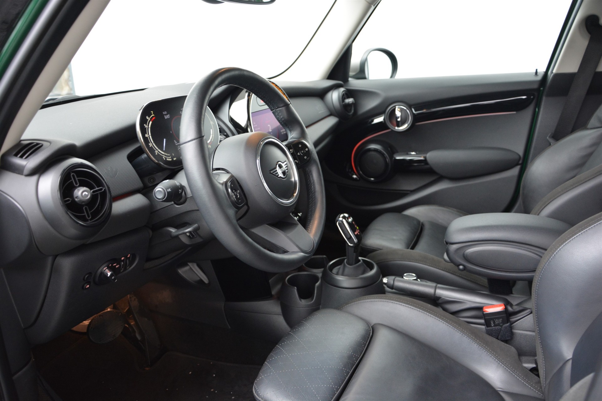 MINI MINI Hatch COOPER 5 Door 3