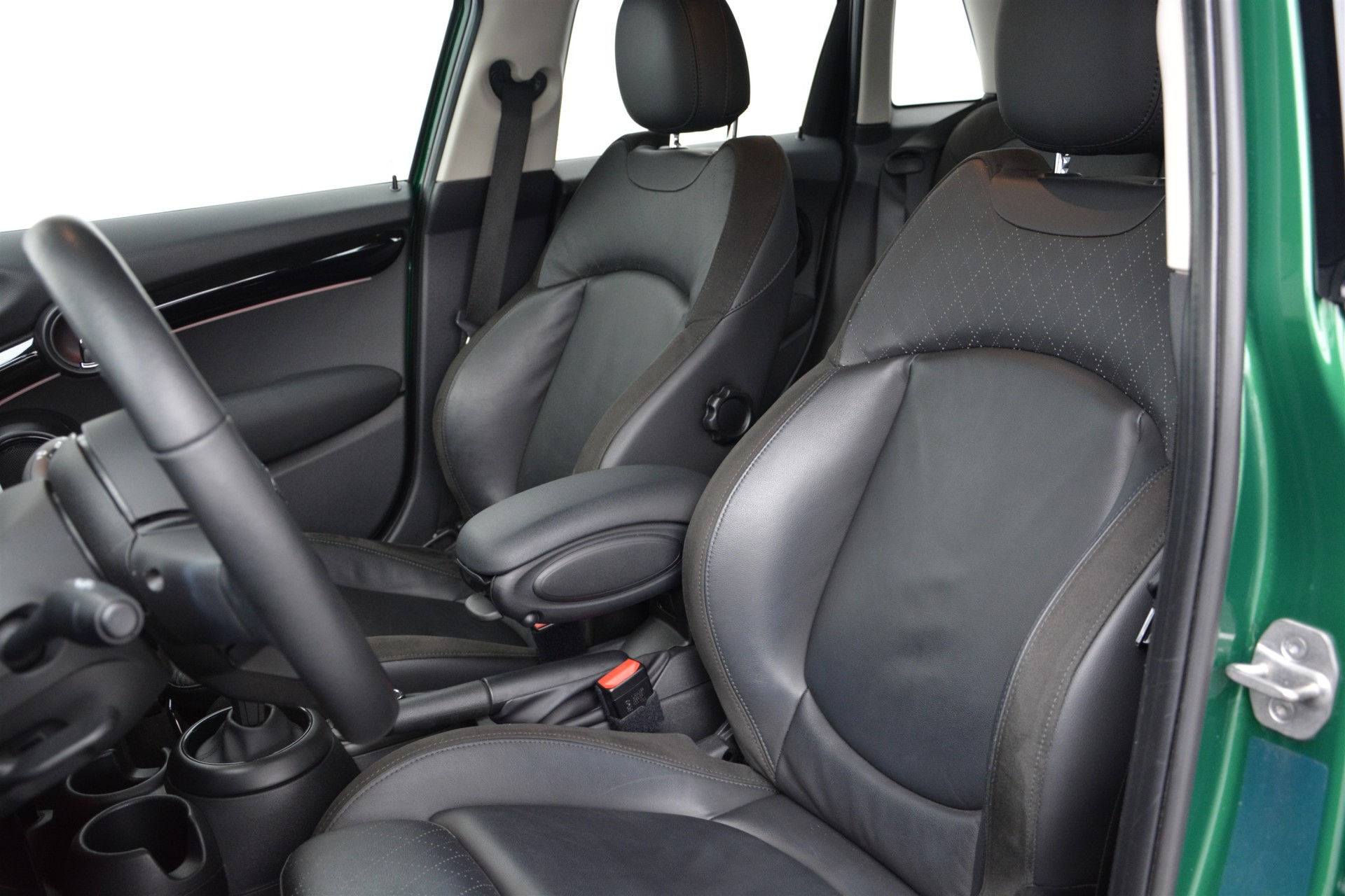 MINI MINI Hatch COOPER 5 Door 4