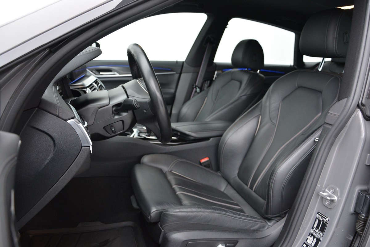 BMW 6 Series 630d xDrive Gran Turismo 3