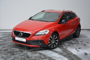 VOLVO V40 CC