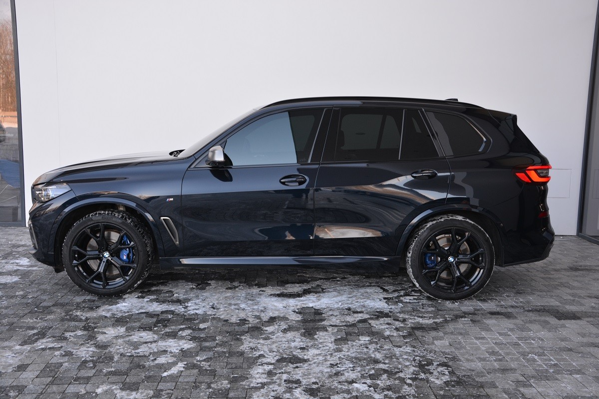 BMW X5 M50d 1