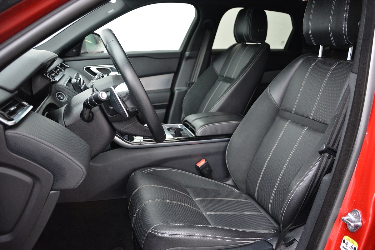 LAND ROVER Range Rover Velar 3