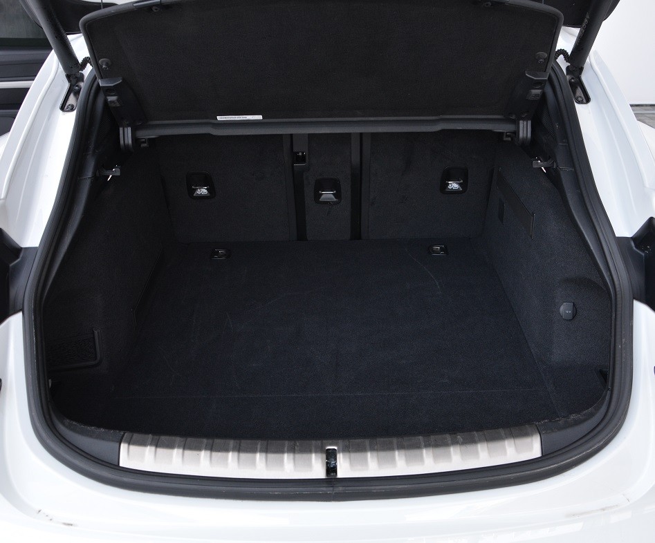 PORSCHE Taycan Taycan 4 S Cross Turismo 8