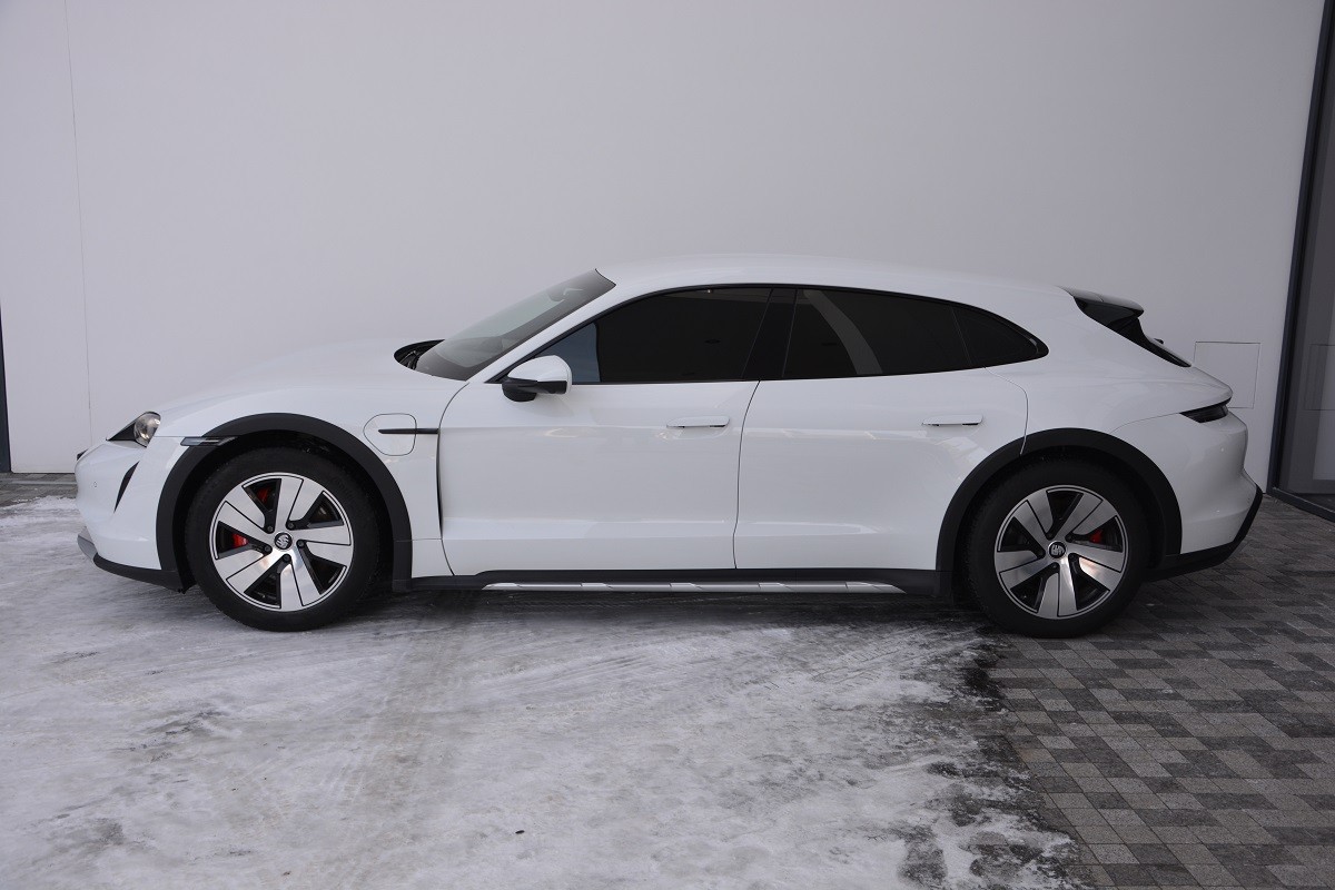 PORSCHE Taycan Taycan 4 S Cross Turismo 1