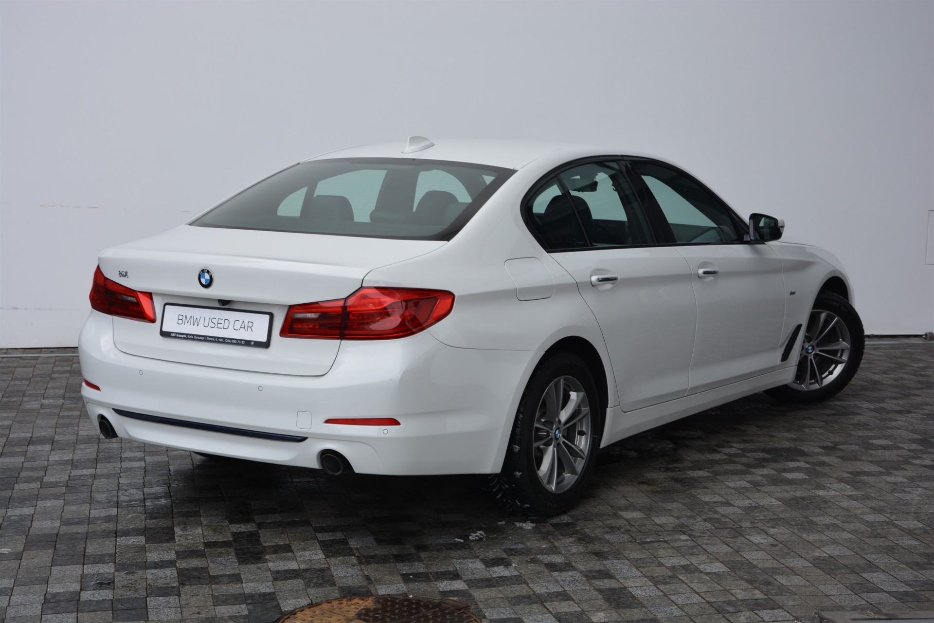BMW 5 Series 520d 2