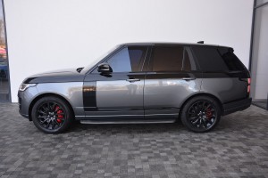 LAND ROVER