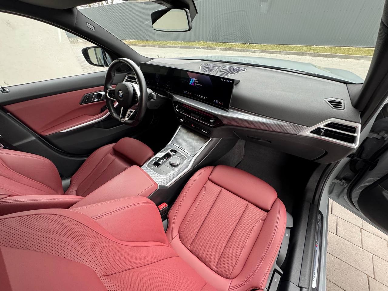 BMW 3 Series 320i 15