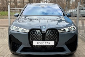 BMW iX xDrive40