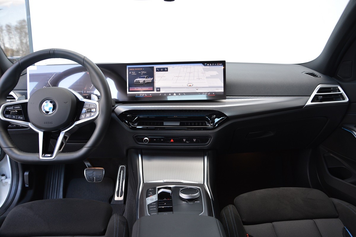 BMW 3 Series 320i xDrive 5