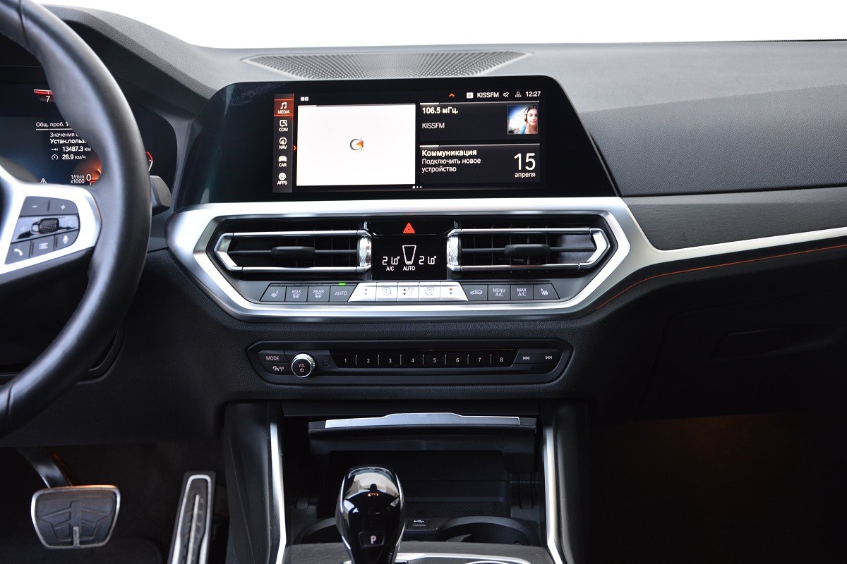 BMW 3 Series 320i xDrive 6