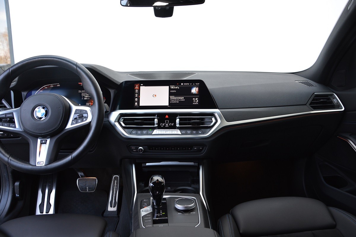 BMW 3 Series 320i xDrive 5