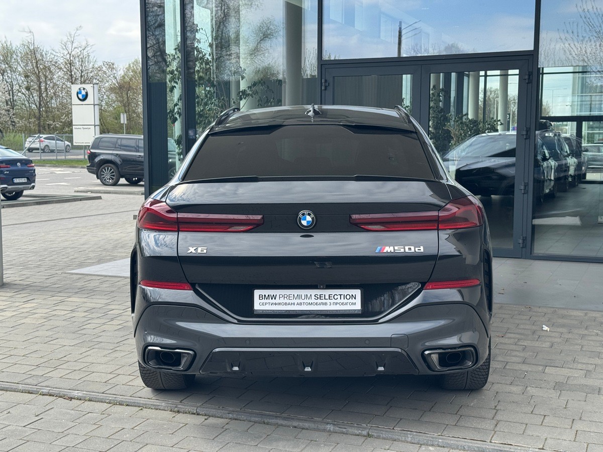 BMW X6 M50d 7
