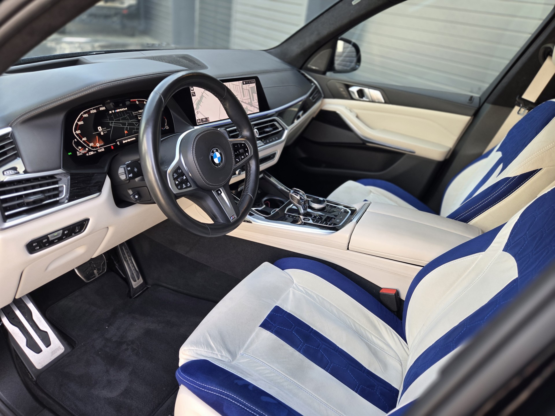 BMW X7 M50d 3