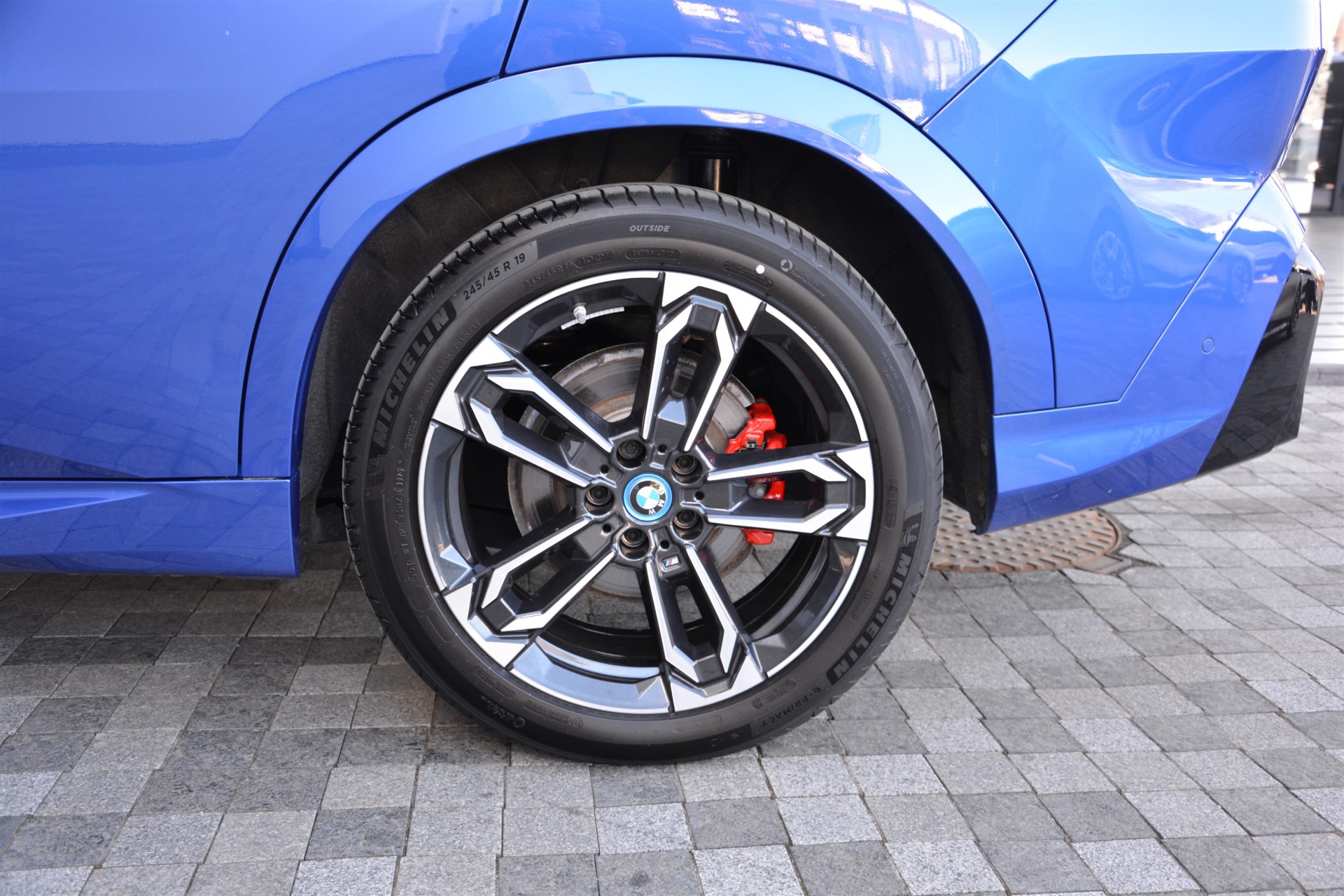 BMW iX2 xDrive30 9