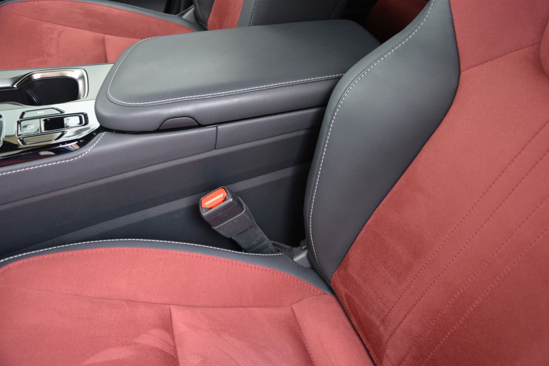 LEXUS NX 200 7