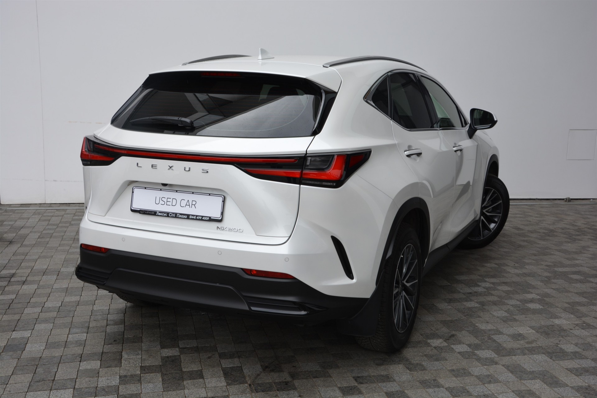 LEXUS NX 200 2