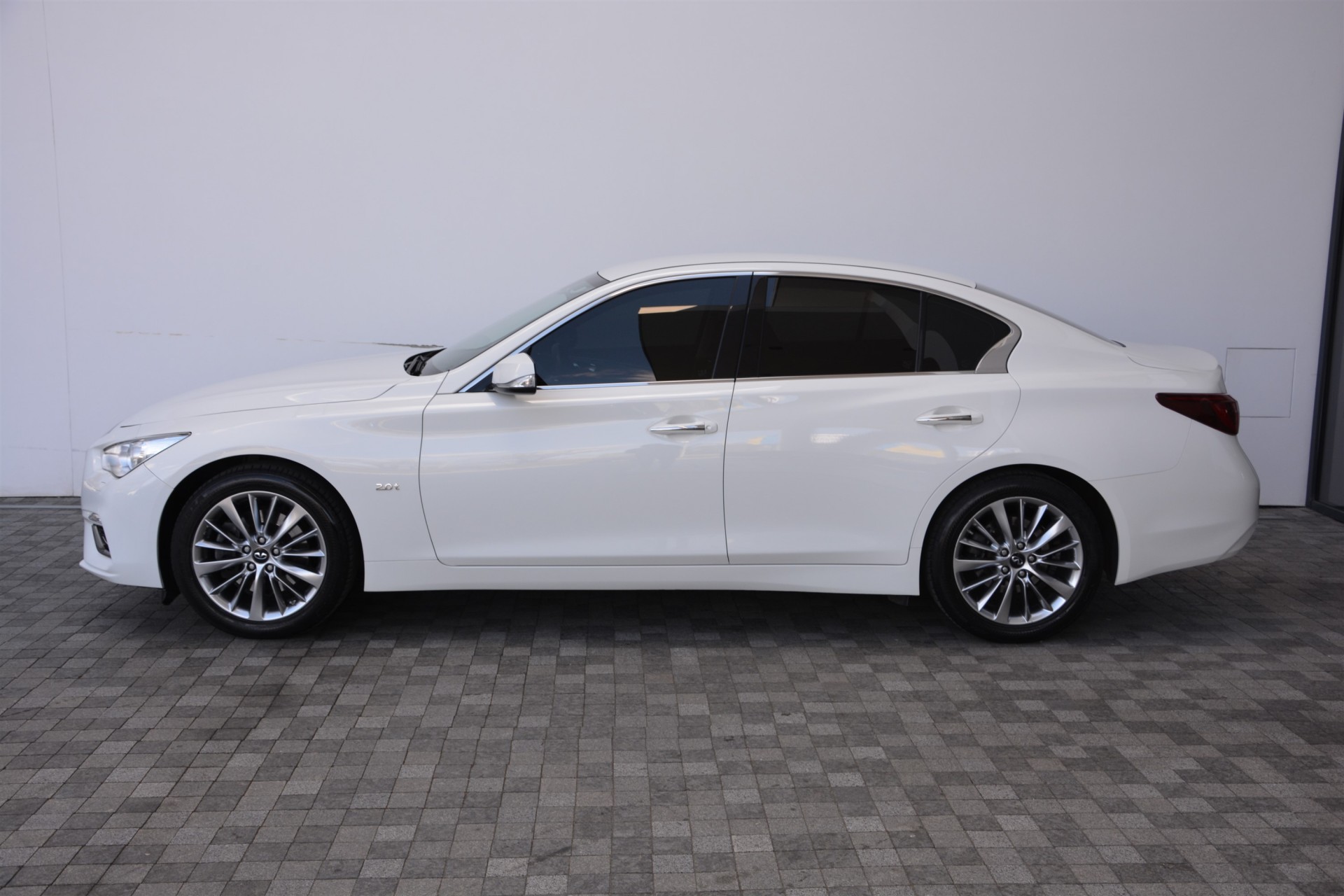 Infiniti Q 50 2