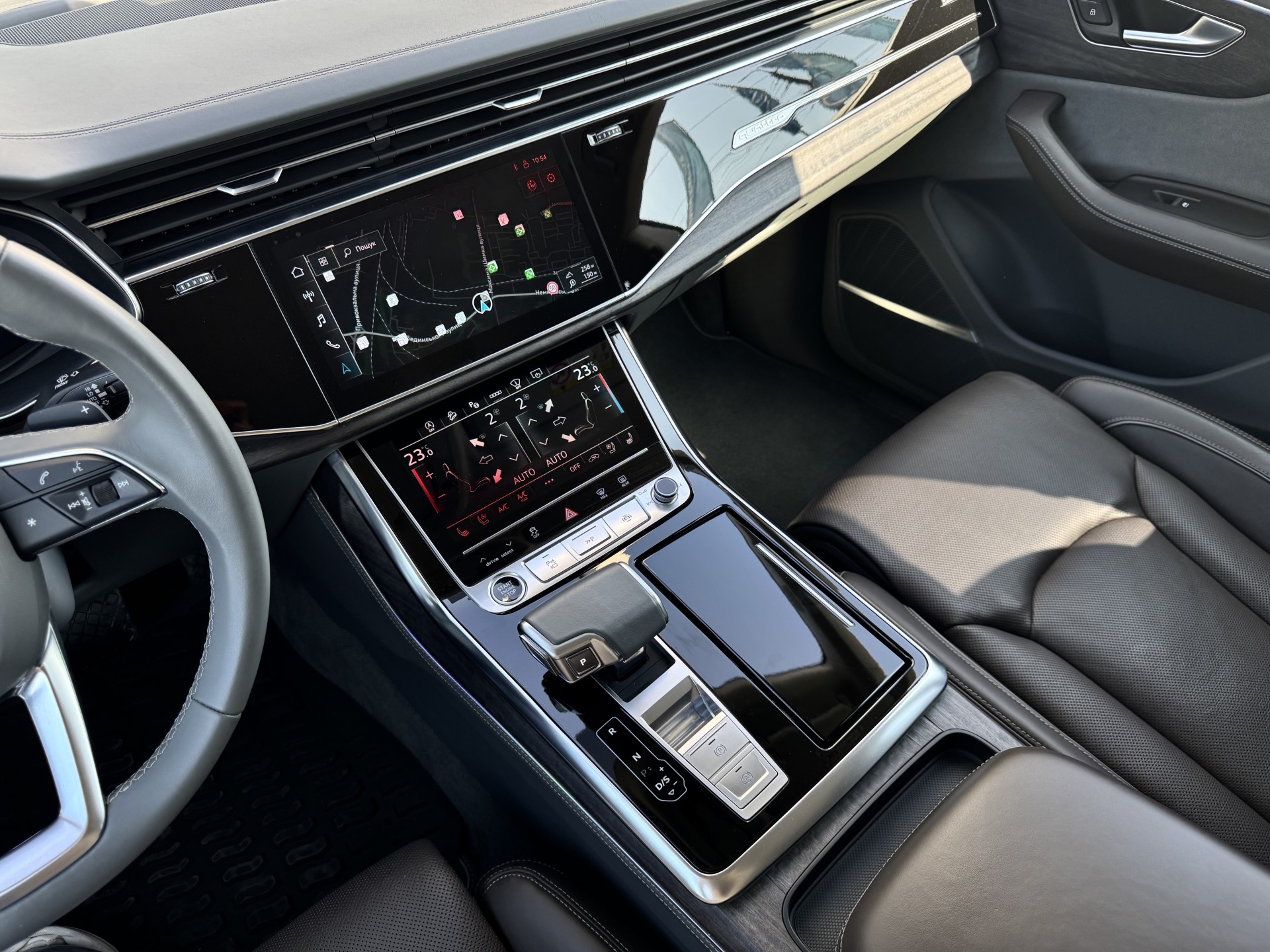 AUDI Q8 Q8 50 TDI 286 Ch 3