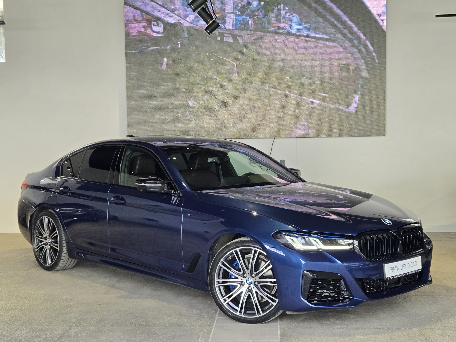 BMW 5 Series 530d 3