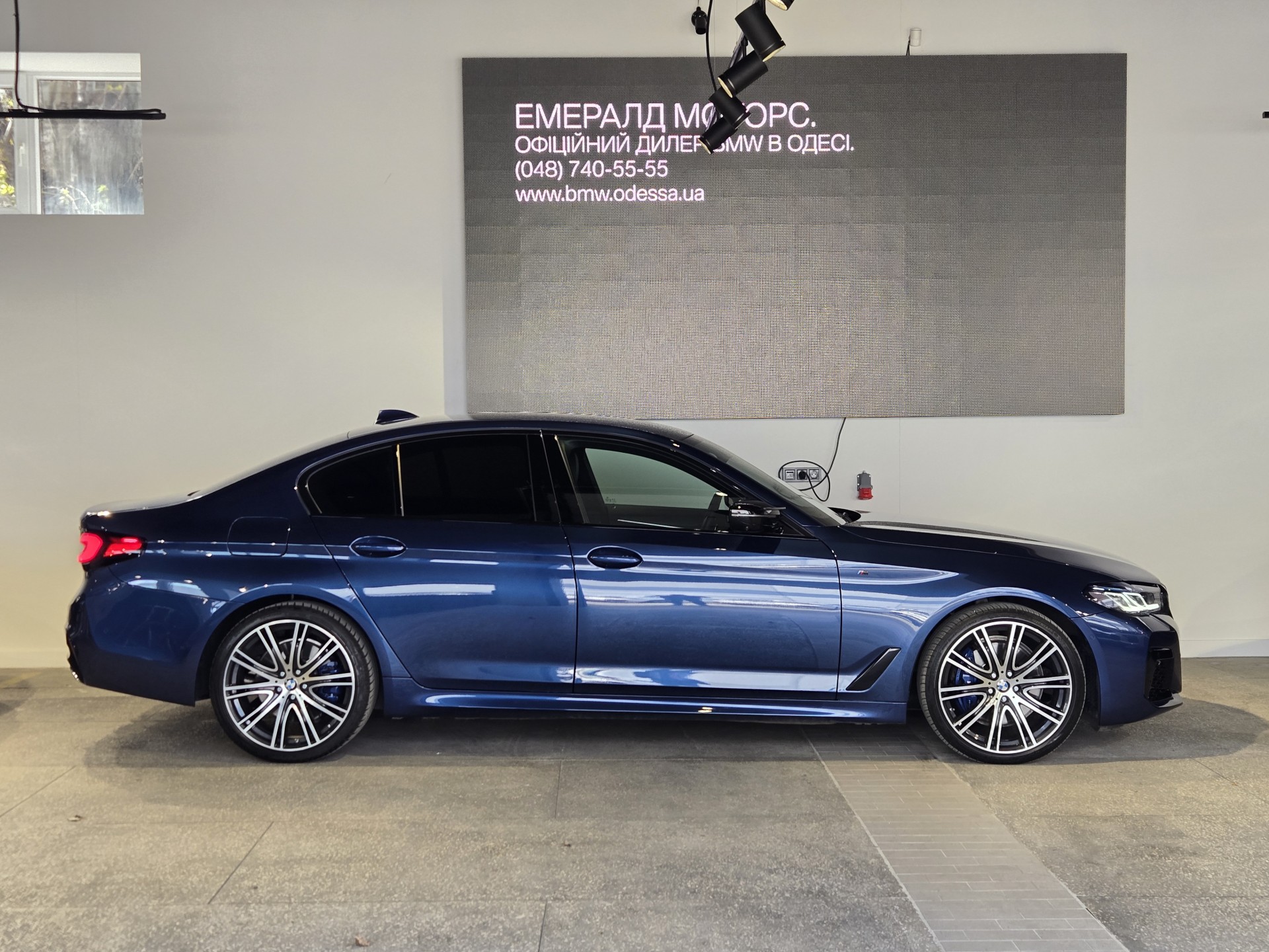 BMW 5 Series 530d 4