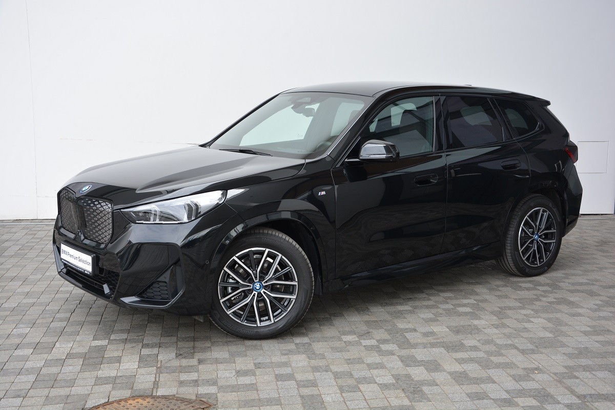 BMW iX1 xDrive30 0