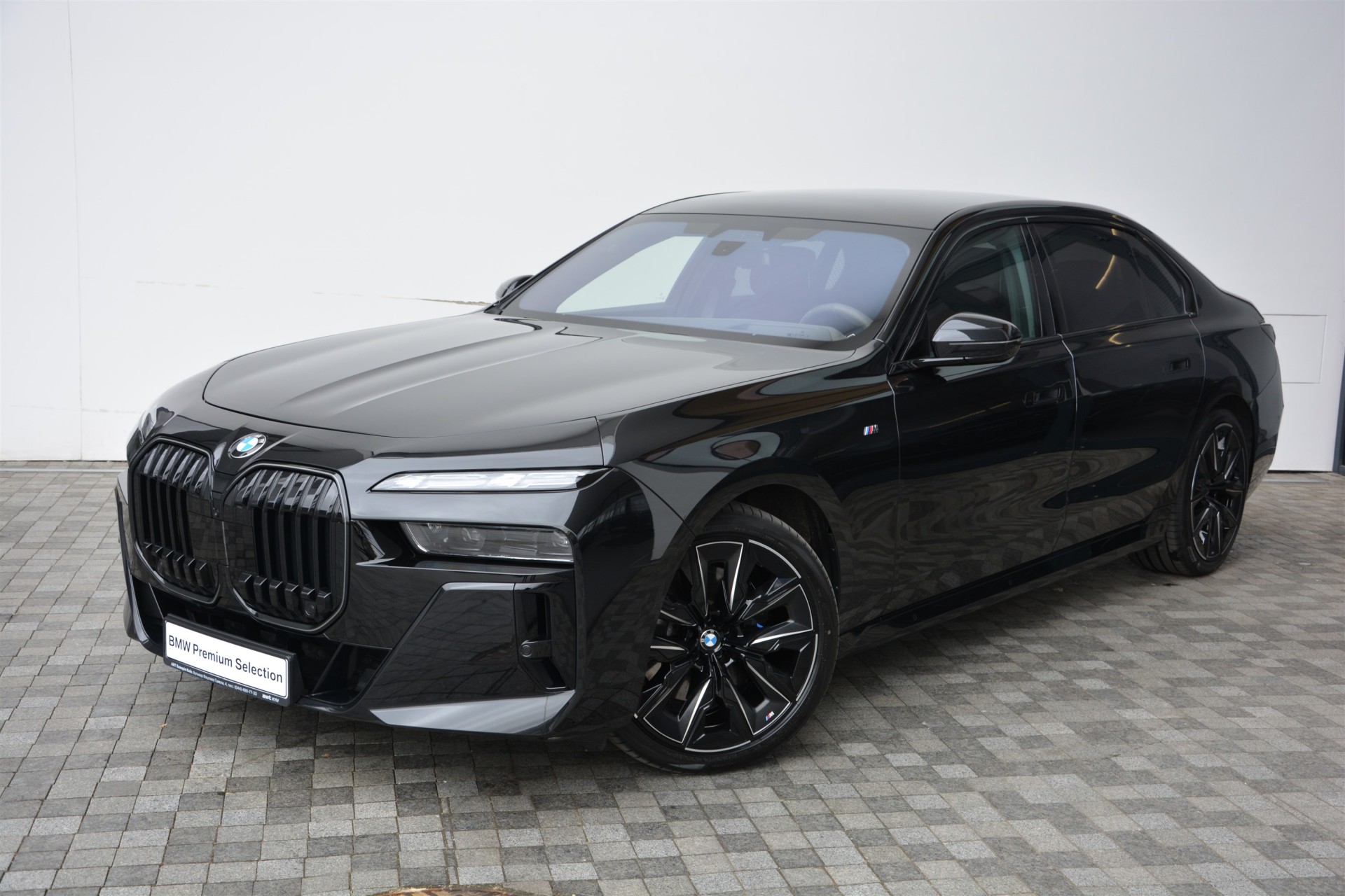 BMW 7 Series 740d xDrive 0