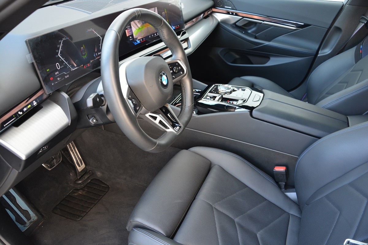 BMW 5 Series 520d 4