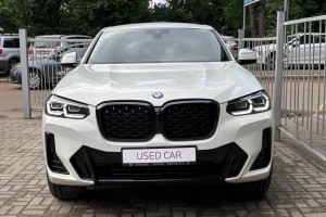 BMW X4 xDrive20i