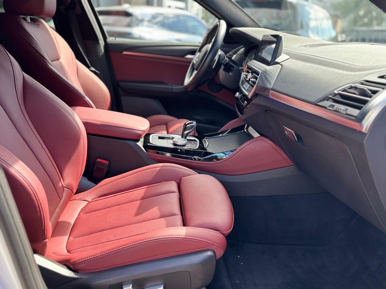 BMW X4 xDrive20i 10
