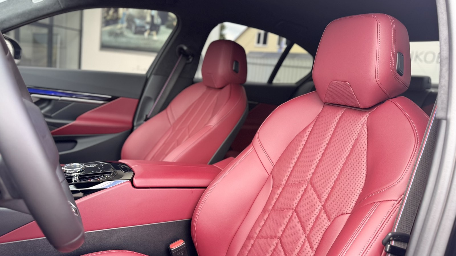 BMW 5 Series 540d xDrive 11