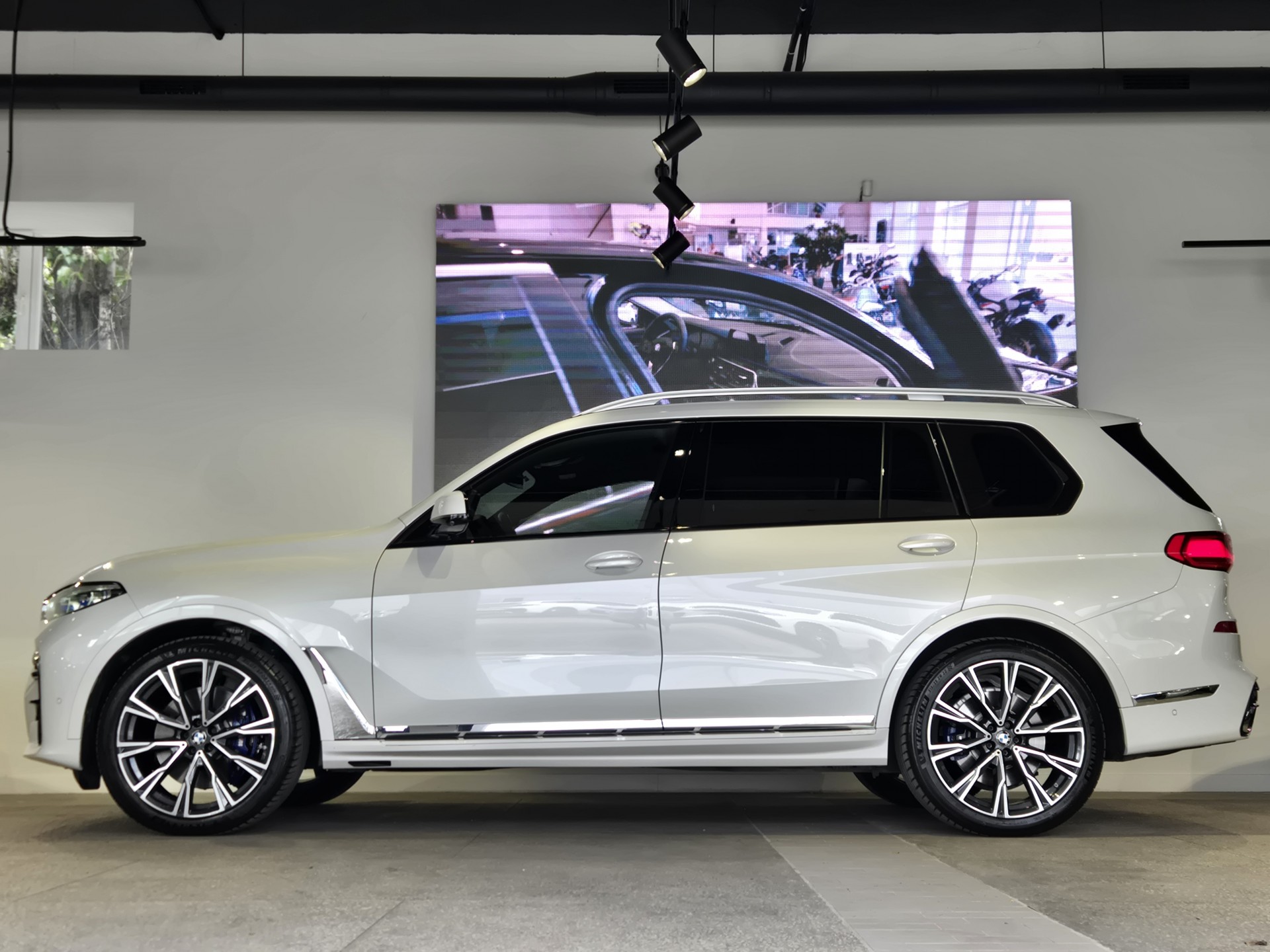 BMW X7 xDrive30d 1