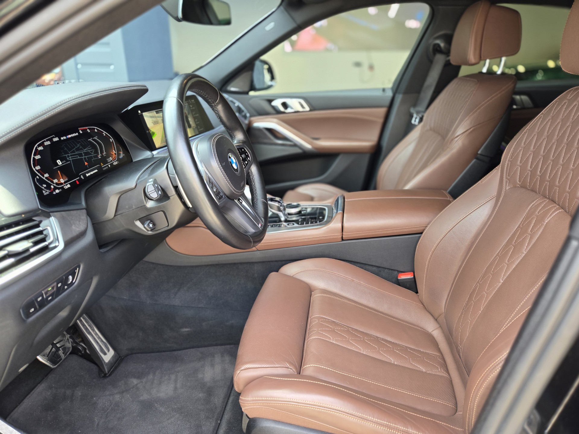 BMW X6 M50d 6