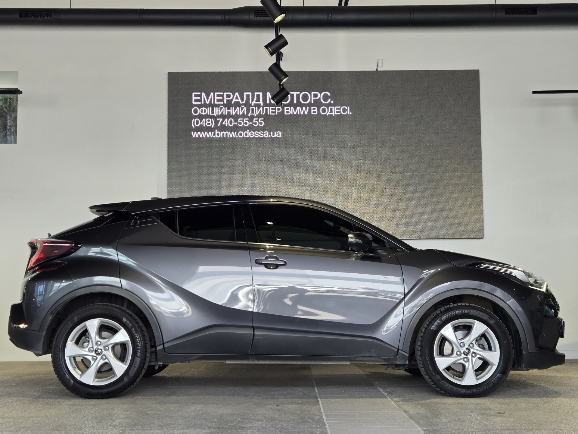 TOYOTA C-HR  1