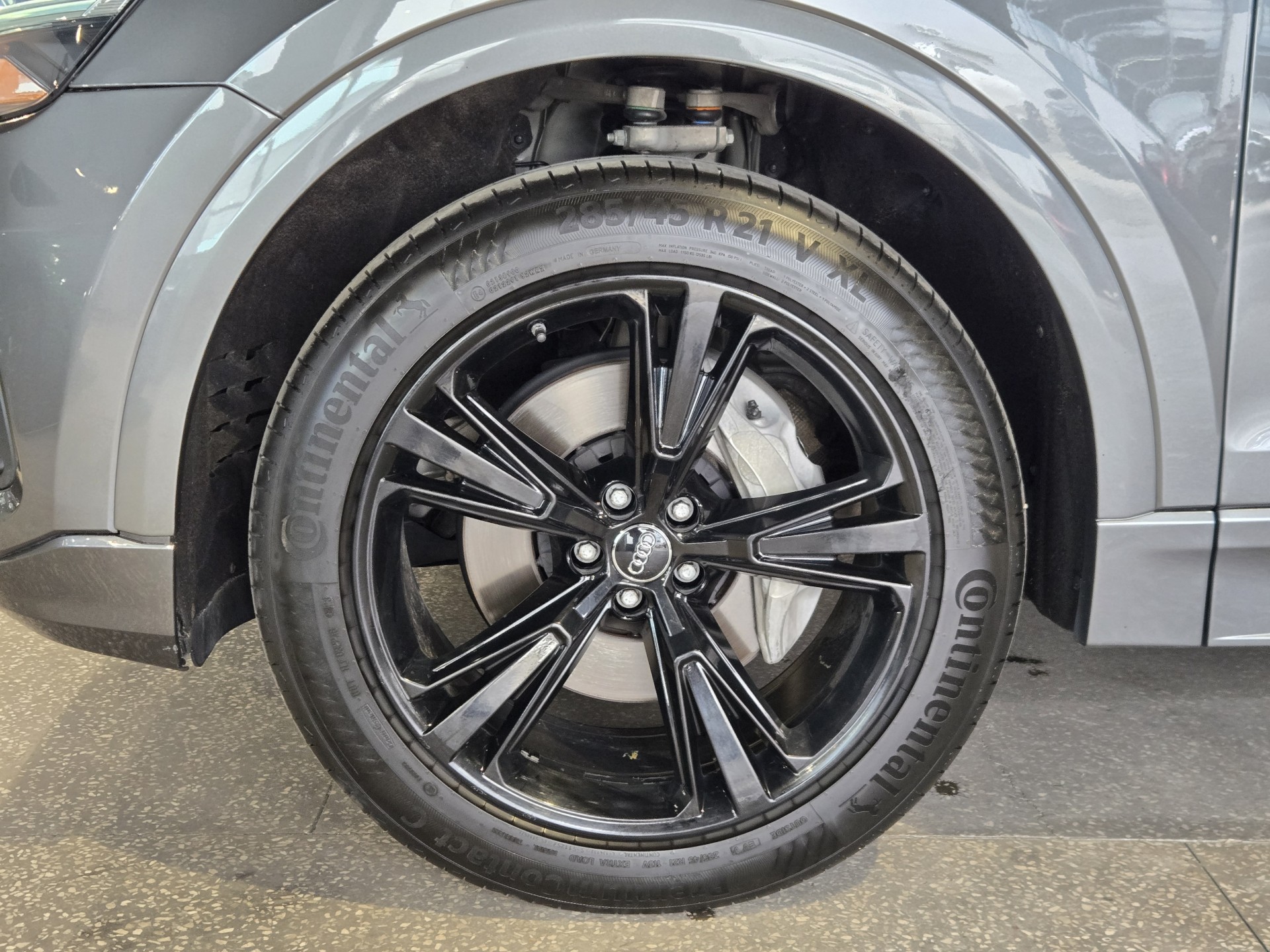 AUDI Q8 Q8 55 TFSI Quattro 4
