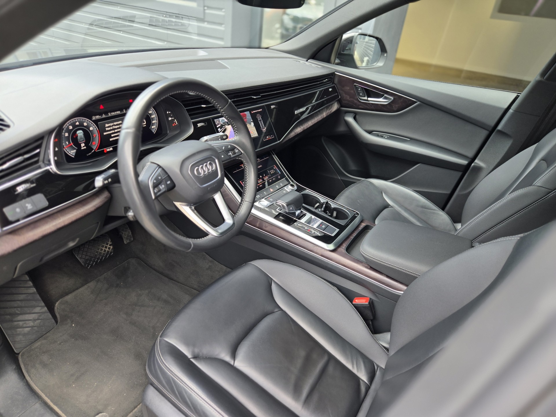 AUDI Q8 Q8 55 TFSI Quattro 5