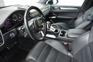 PORSCHE