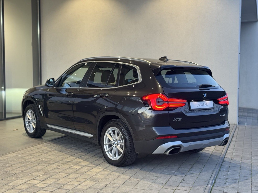BMW X3 xDrive20i 5