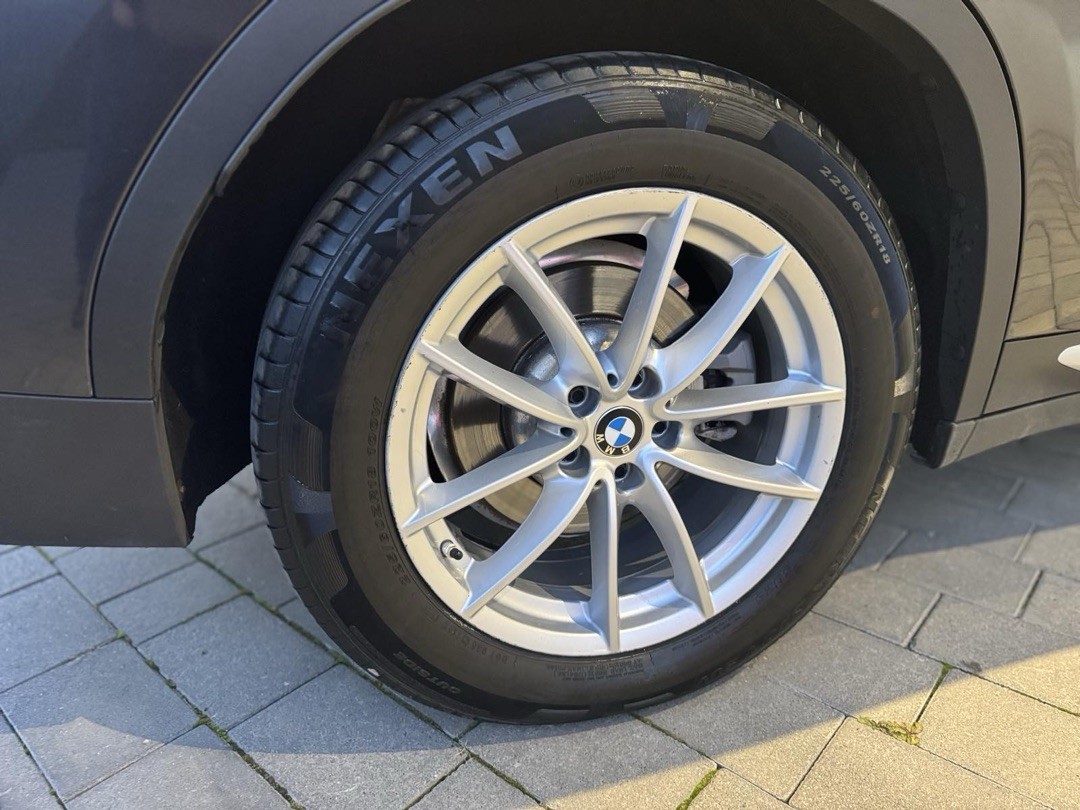 BMW X3 xDrive20i 7
